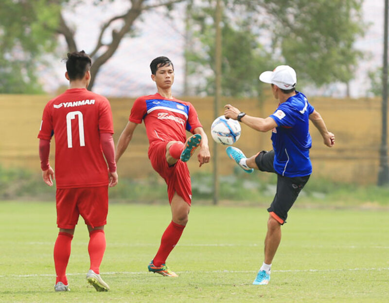 Hậu vệ cánh phải HAGL luôn kỷ luật trong quá trình thi đấu